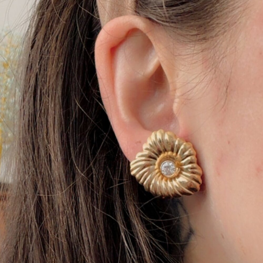Vintage 14kt Yellow Gold Large Flower Diamond Stud Earring Jackets